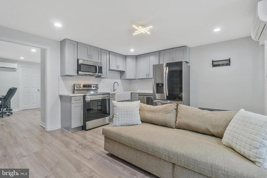 Furnished Finder property 883621_3 photo 5