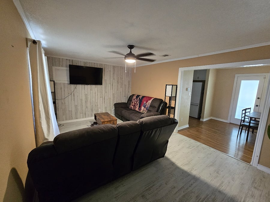 Furnished Finder property 883656_1 photo 3