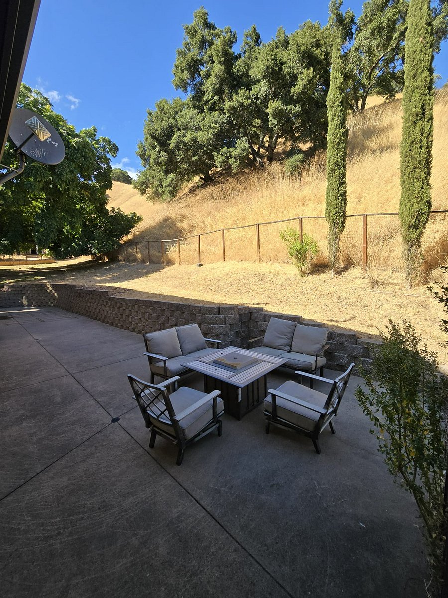 Furnished Finder property 883669_1 photo 28