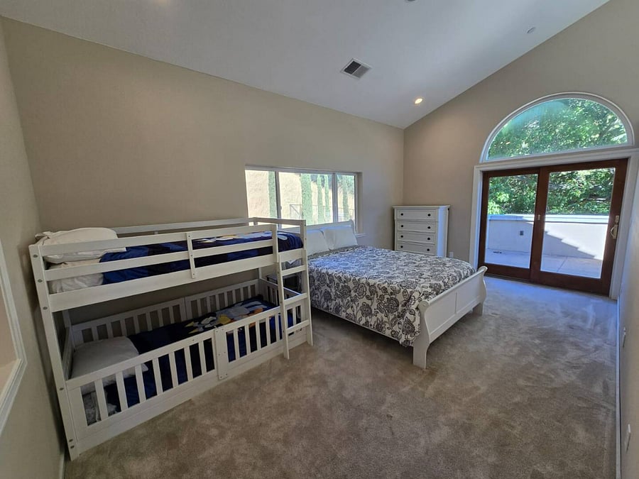 Furnished Finder property 883669_1 photo 17