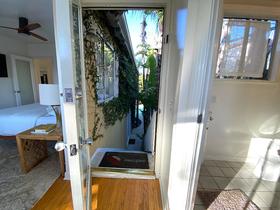 Furnished Finder property 883671_3 photo 8