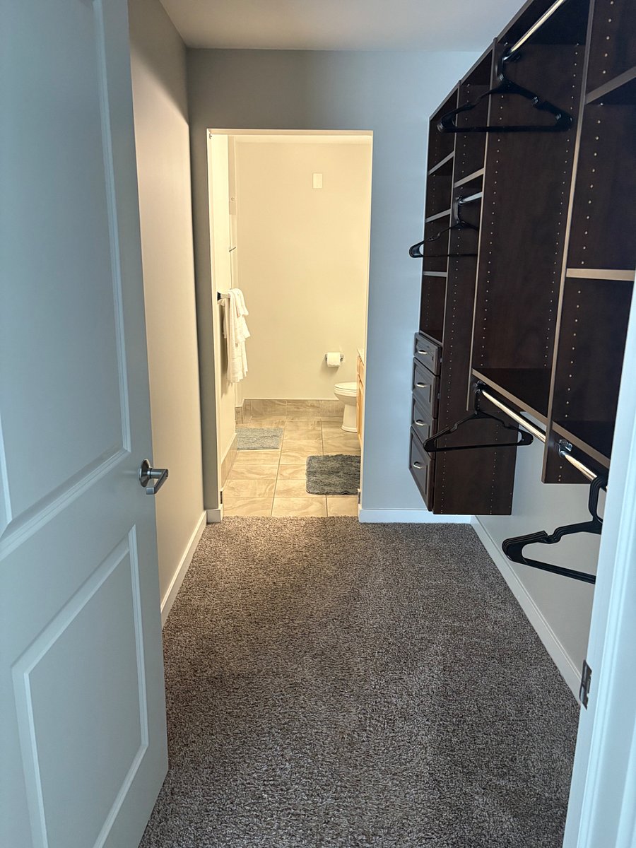 Furnished Finder property 883672_1 photo 3