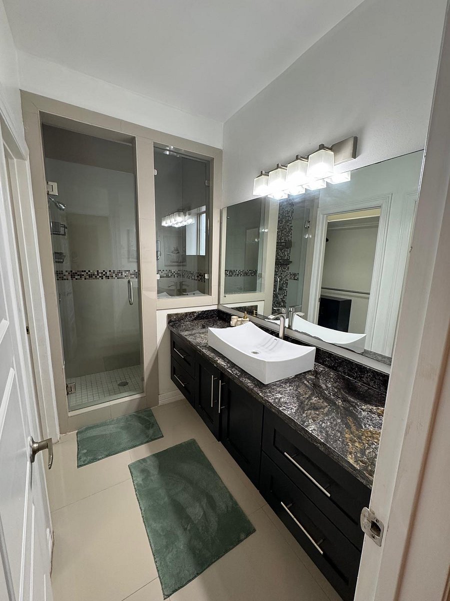 Furnished Finder property 883676_1 photo 16