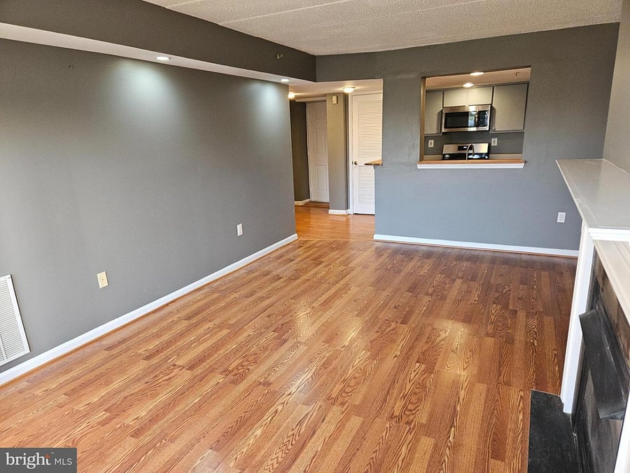 Furnished Finder property 883694_1 photo 4
