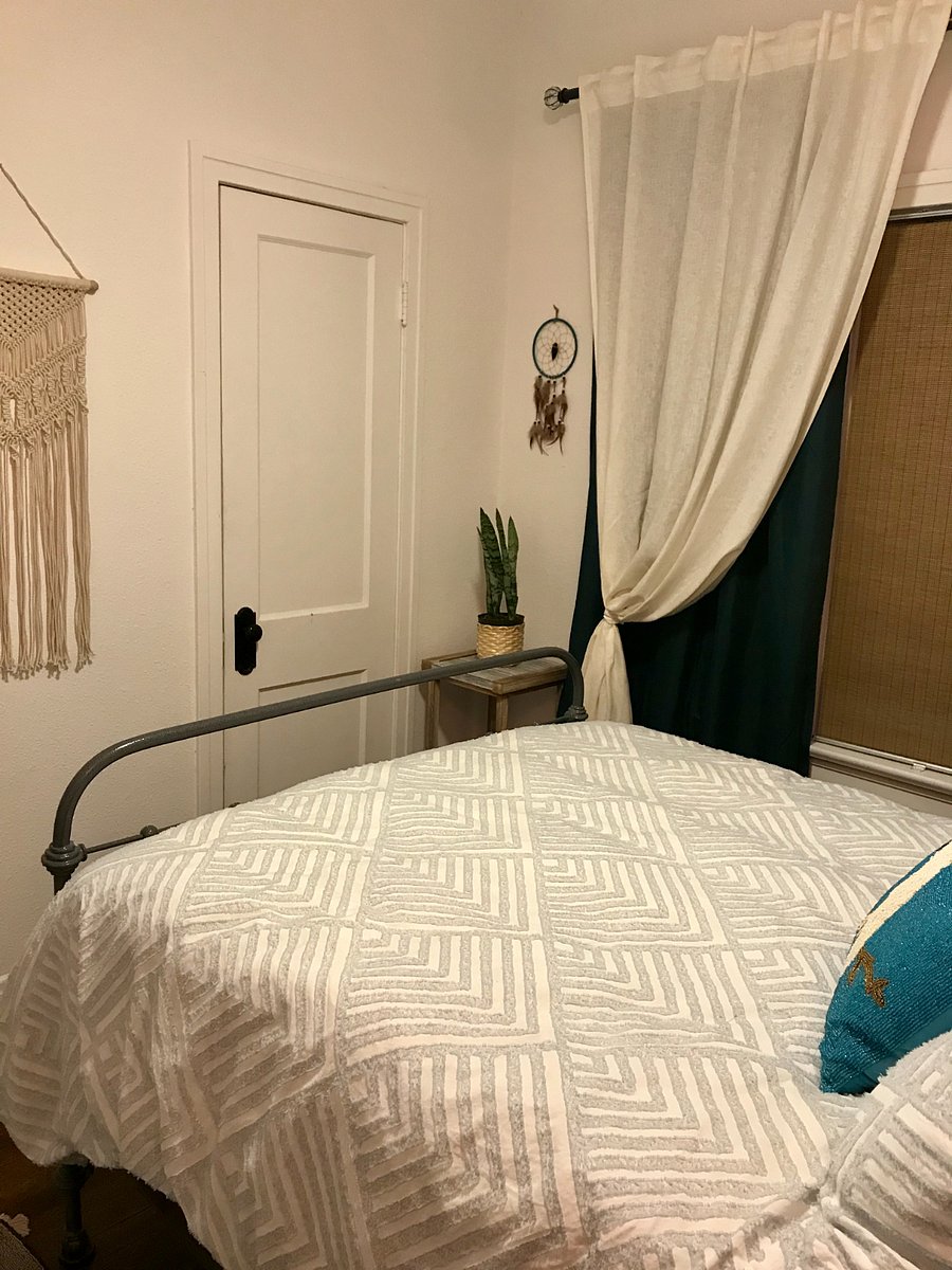 Furnished Finder property 883701_1 photo 15