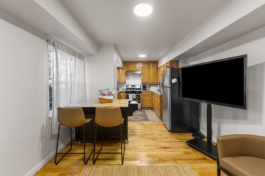 Furnished Finder property 883711_1 photo 7