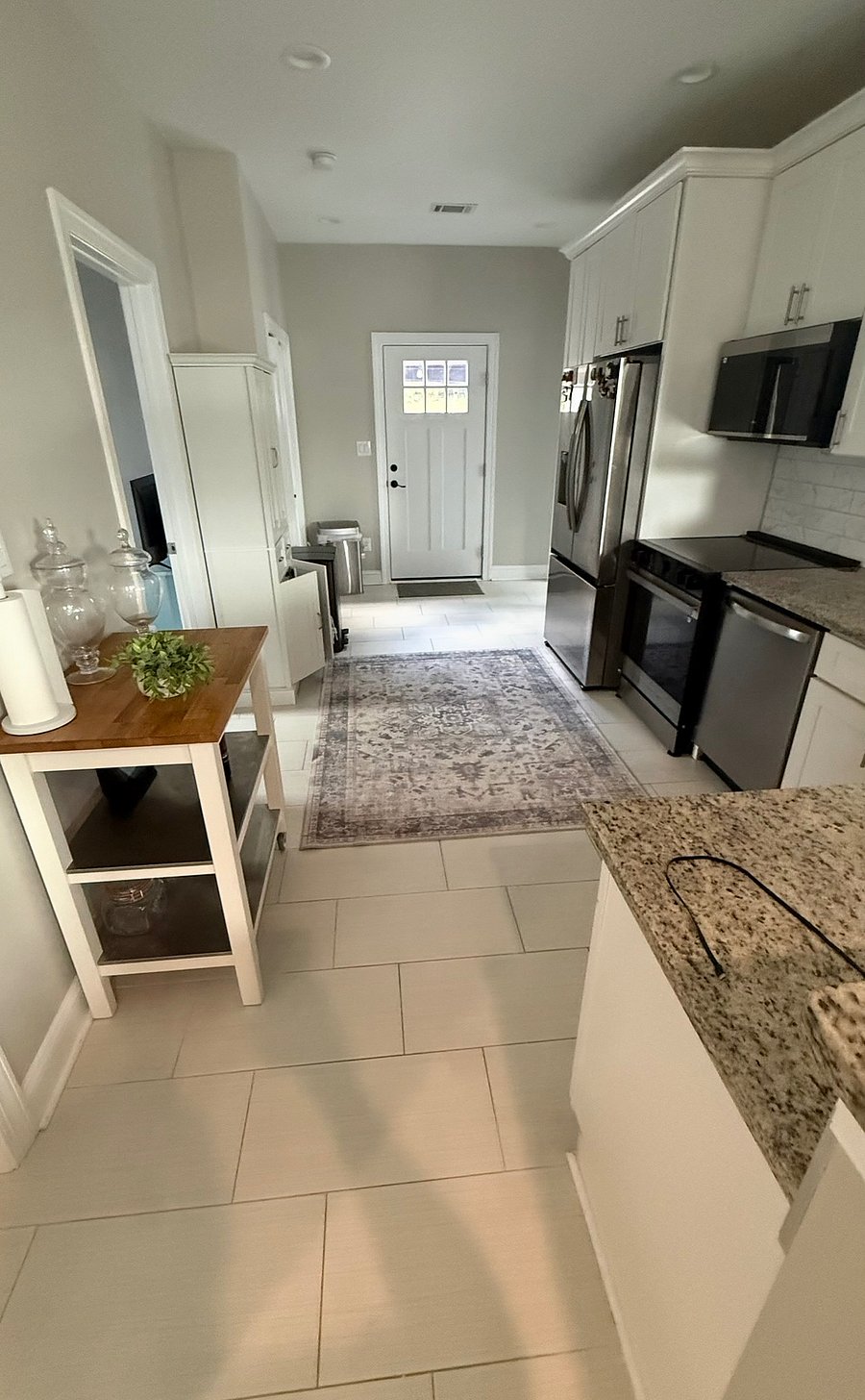 Furnished Finder property 883720_1 photo 6
