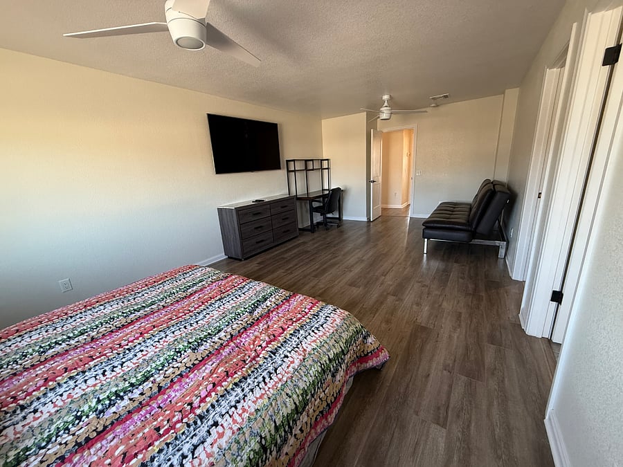 Furnished Finder property 883725_1 photo 24