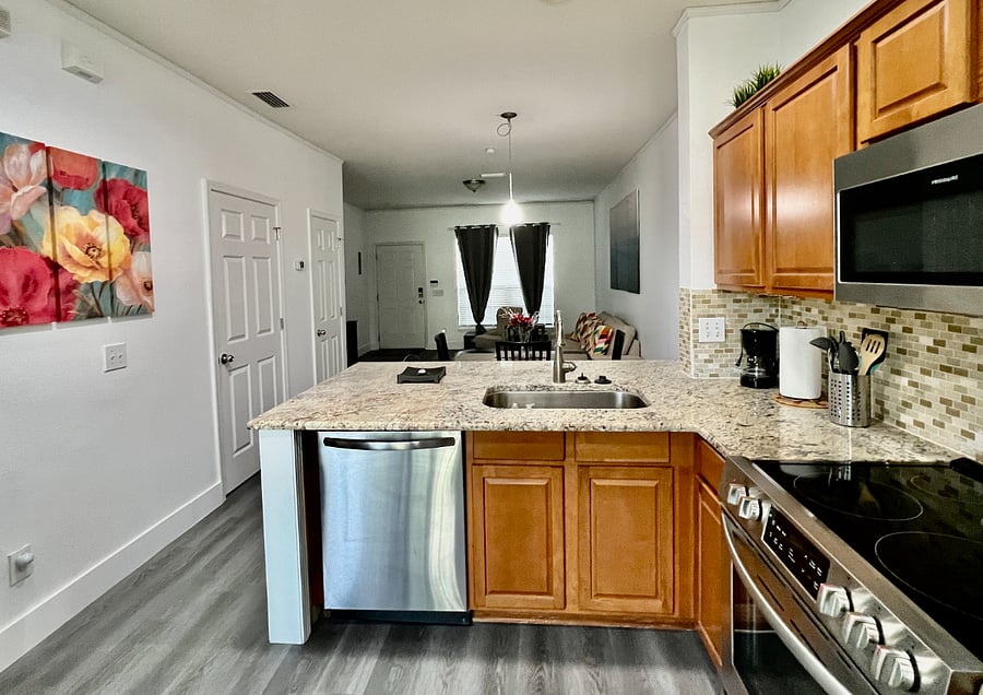 Furnished Finder property 883753_1 photo 12