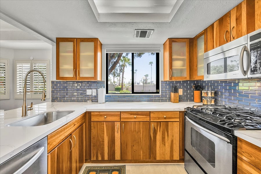 Furnished Finder property 883761_1 photo 6