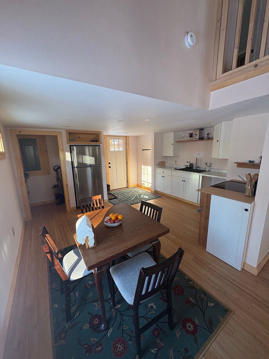 Furnished Finder property 883762_1 photo 3