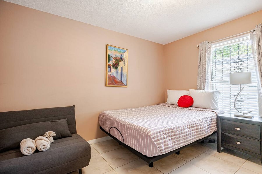 Furnished Finder property 883773_1 photo 15