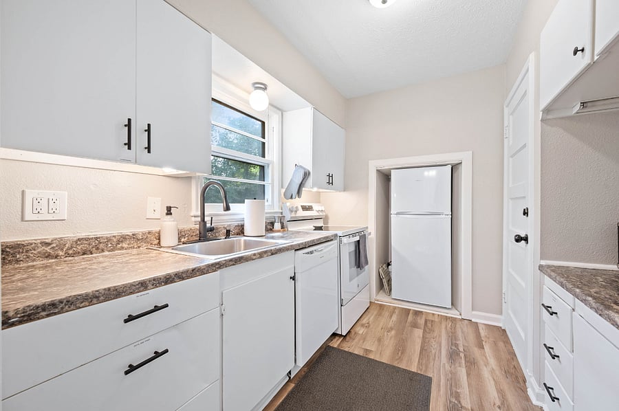 Furnished Finder property 883779_1 photo 7