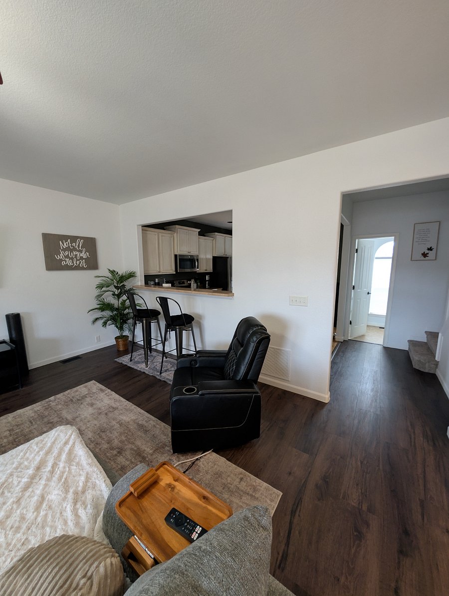Furnished Finder property 883804_1 photo 12