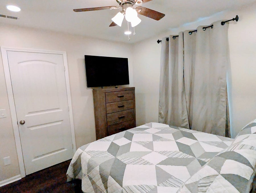 Furnished Finder property 883837_1 photo 28
