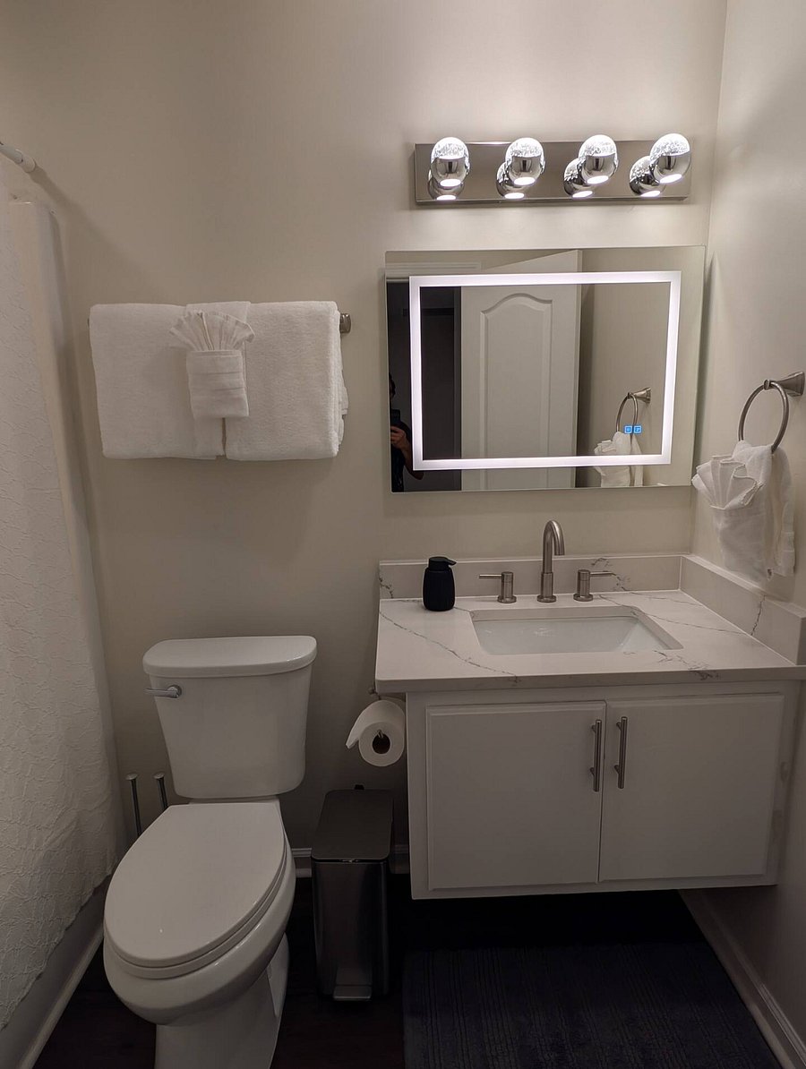 Furnished Finder property 883837_1 photo 29
