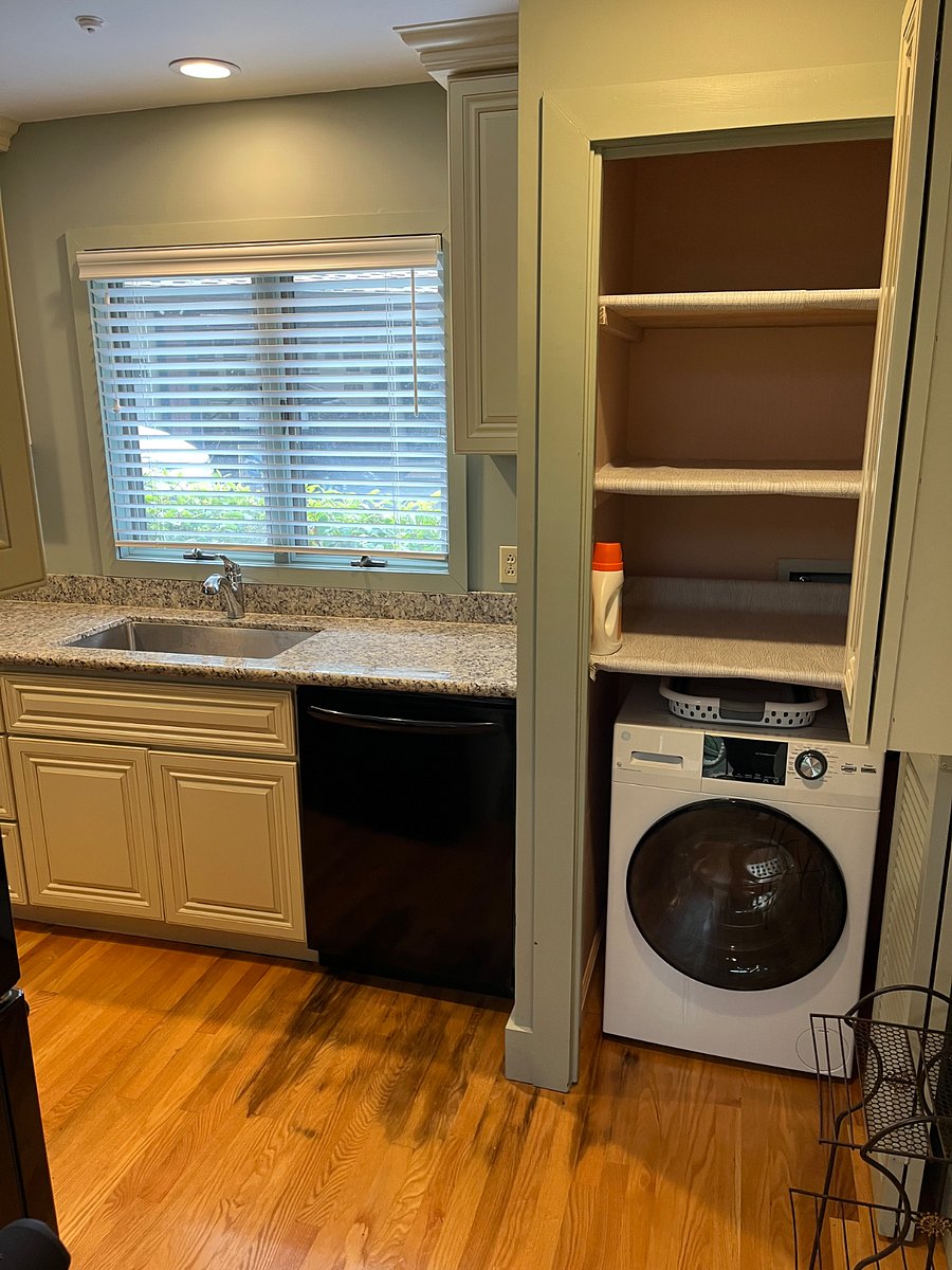 Furnished Finder property 883855_1 photo 12