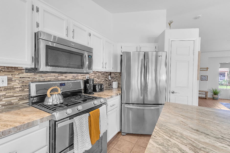 Furnished Finder property 883880_1 photo 23