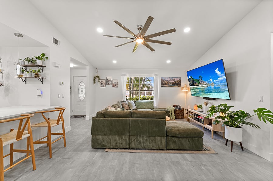 Furnished Finder property 883891_1 photo 18
