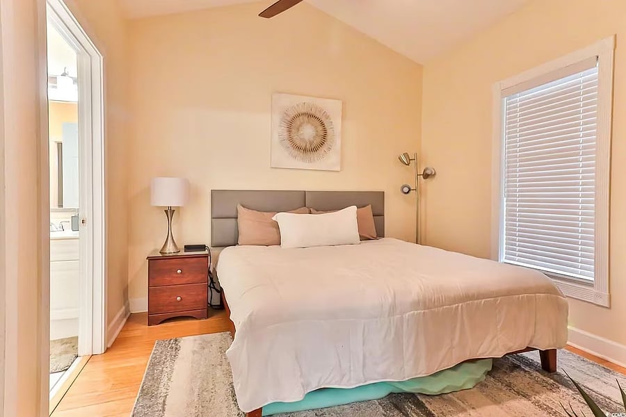 Furnished Finder property 883895_1 photo 12
