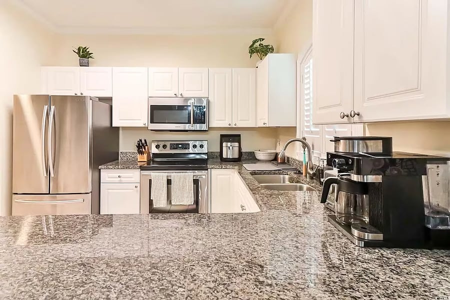 Furnished Finder property 883895_1 photo 3