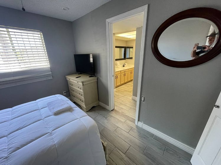 Furnished Finder property 883896_1 photo 12