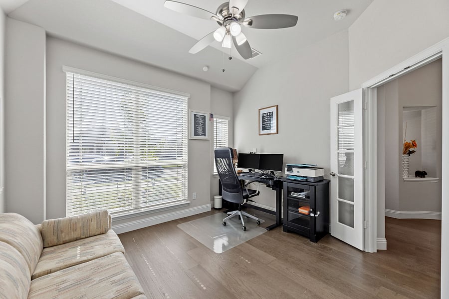 Furnished Finder property 883897_1 photo 23