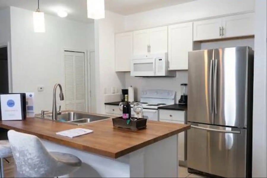 Furnished Finder property 883900_1 photo 3