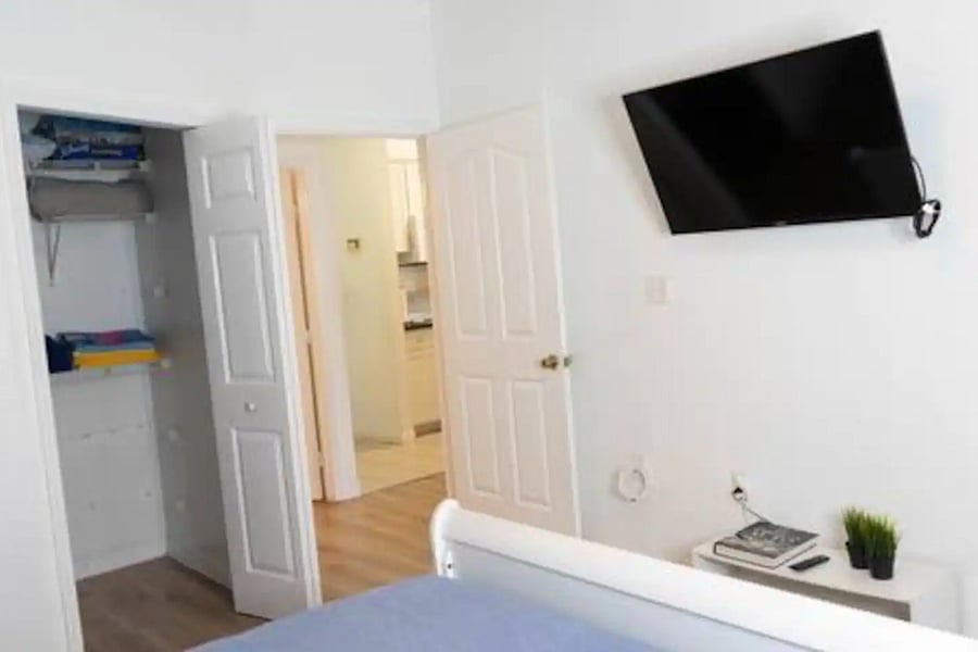 Furnished Finder property 883900_1 photo 5