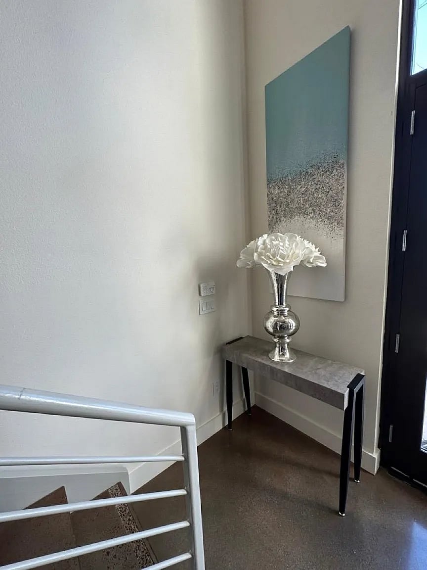 Entry area