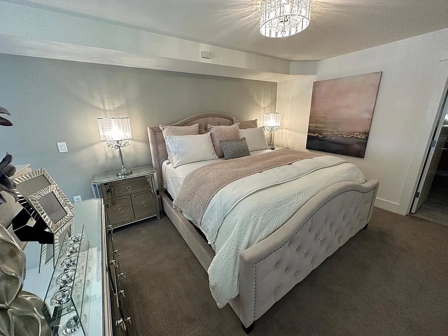 Upstairs primary bedroom (open loft style)