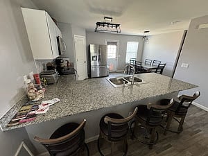 Furnished Finder property 883936_1 photo 4