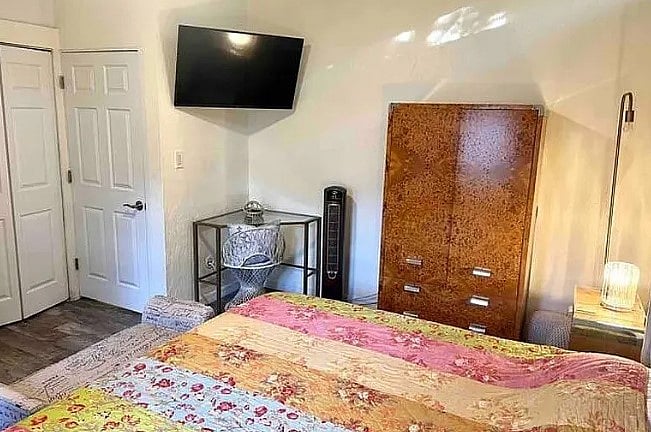 Furnished Finder property 883947_1 photo 9