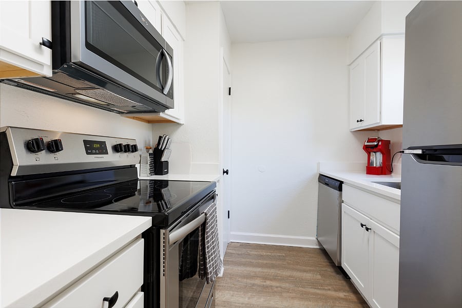 Furnished Finder property 883979_1 photo 6