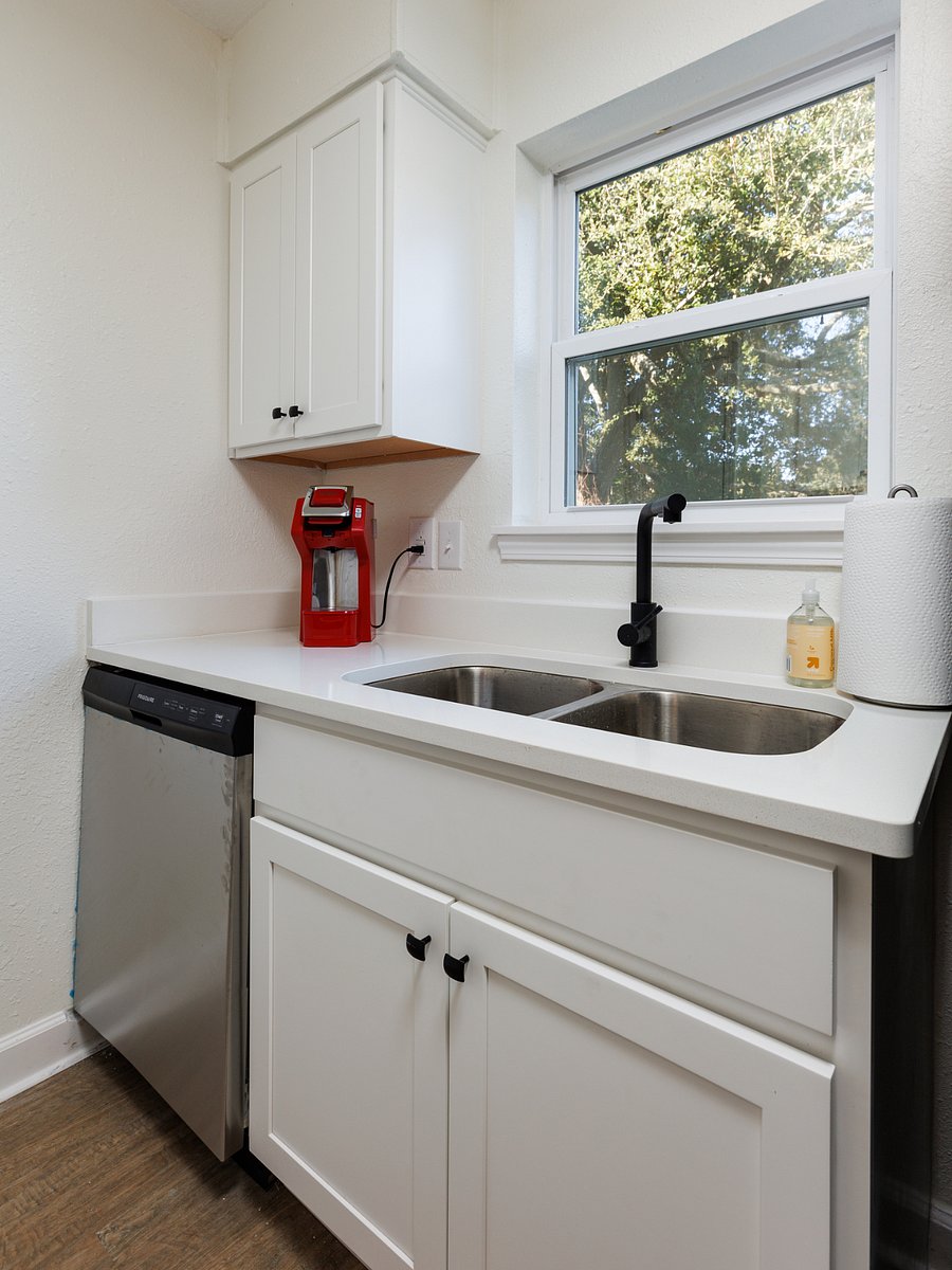 Furnished Finder property 883979_1 photo 8