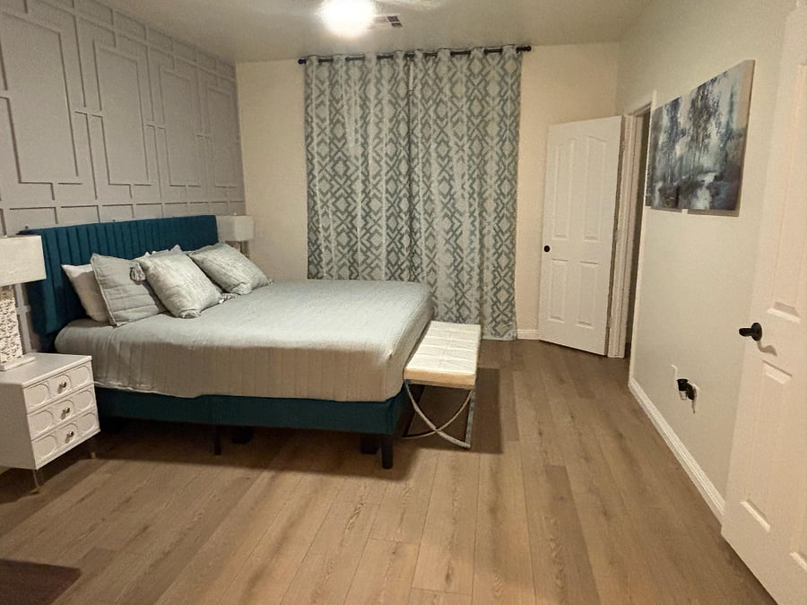 Furnished Finder property 883981_1 photo 3