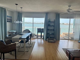 Furnished Finder property 883990_1 photo 32