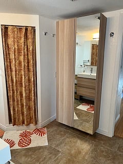 Furnished Finder property 883990_1 photo 31