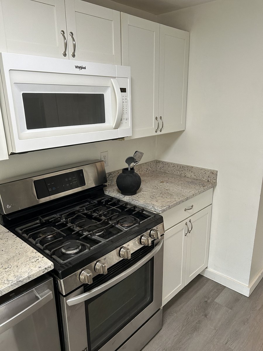 Furnished Finder property 883997_1 photo 12