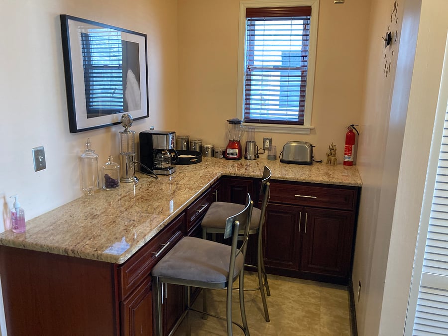 Furnished Finder property 884005_1 photo 5
