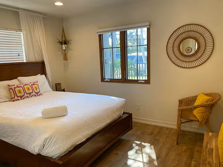 Furnished Finder property 884041_1 photo 16