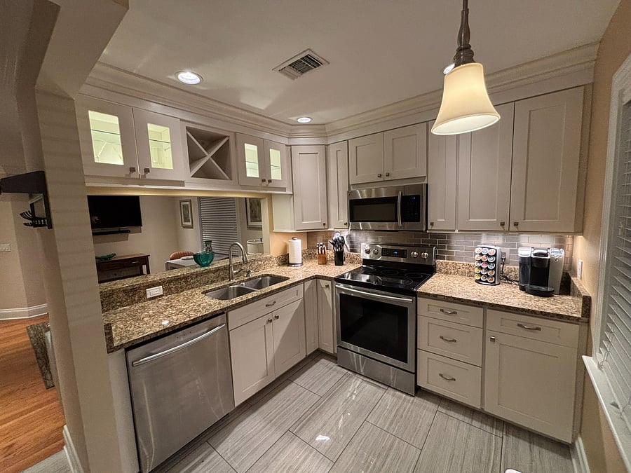 Furnished Finder property 884047_1 photo 5