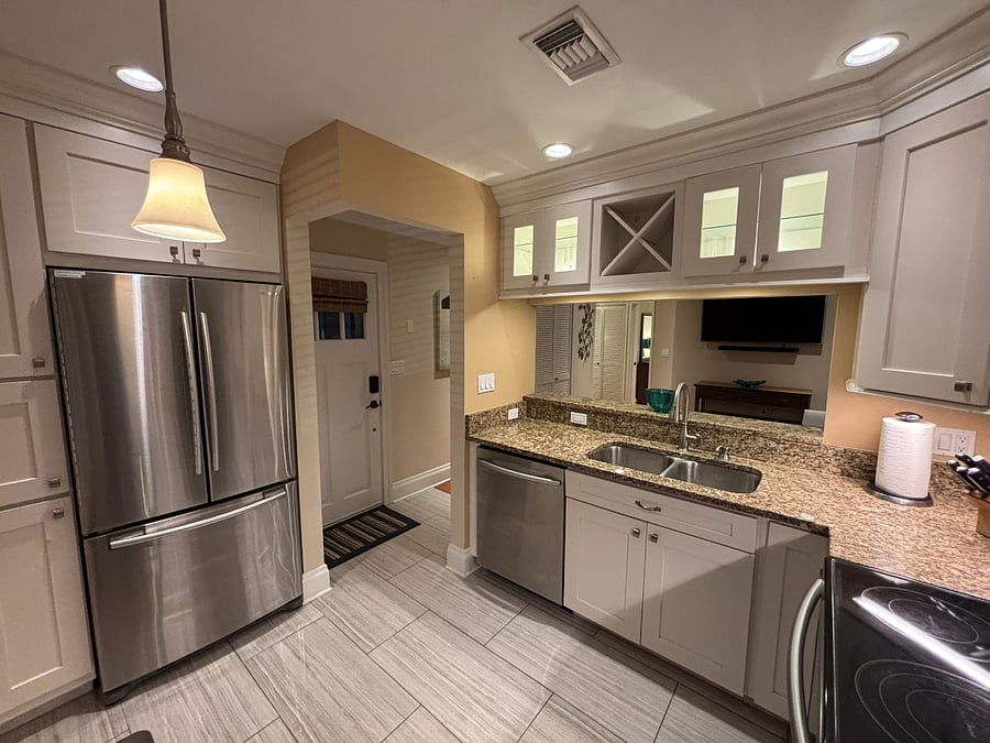 Furnished Finder property 884047_1 photo 6