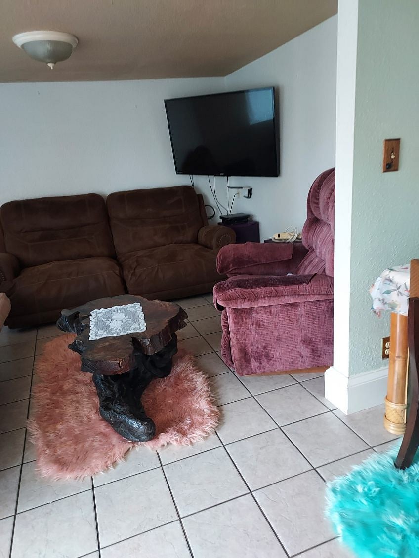 Furnished Finder property 884048_1 photo 11