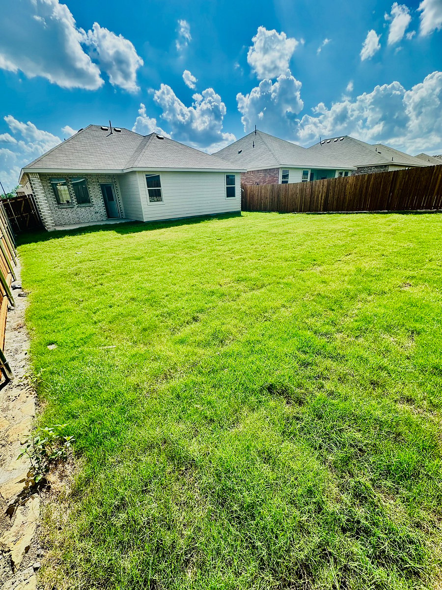 Furnished Finder property 884052_1 photo 16