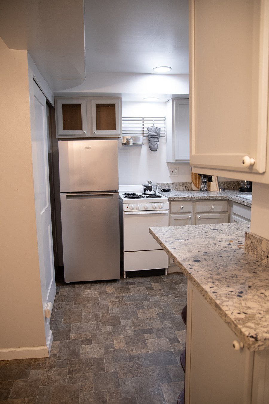 Furnished Finder property 884056_1 photo 11