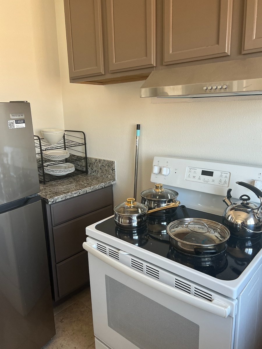 Furnished Finder property 884057_1 photo 8