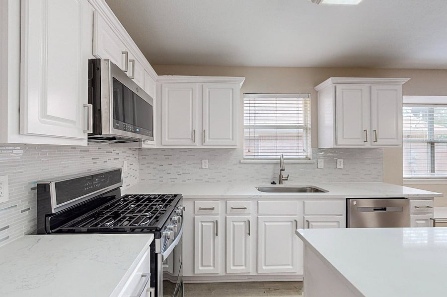 Furnished Finder property 884076_1 photo 8