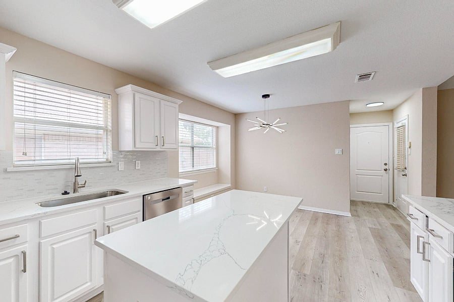 Furnished Finder property 884076_1 photo 14