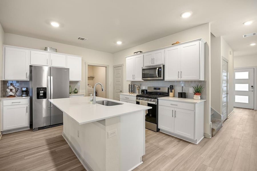 Furnished Finder property 884079_1 photo 7